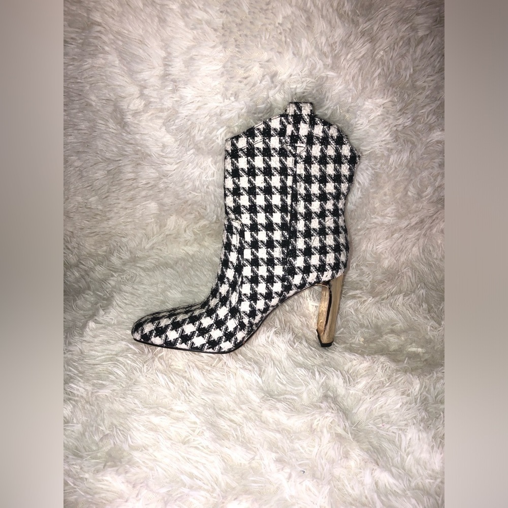 Black and White Houndstooth Women's Boots size 8.5 - Picture 6 of 16